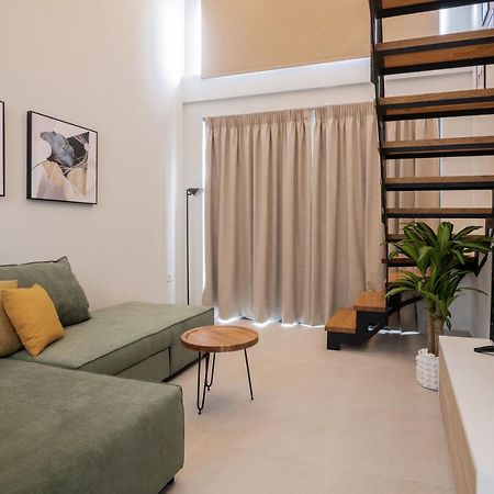 Cosy & Elegant Loft Suite In The City Center 扎金索斯镇 外观 照片