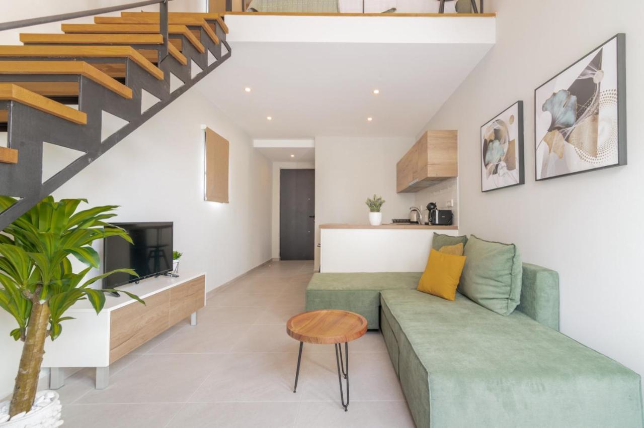 Cosy & Elegant Loft Suite In The City Center 扎金索斯镇 外观 照片